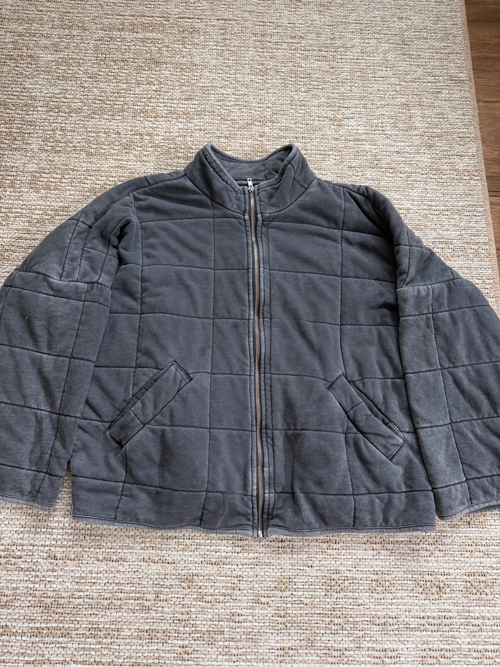 Forever 21 Heathered Dark Gray Hoodie - Picture 3 of 15